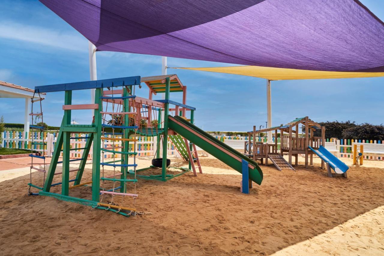 Rixos Alamein - Full Board Plus El Alamein Esterno foto Playground at the resort