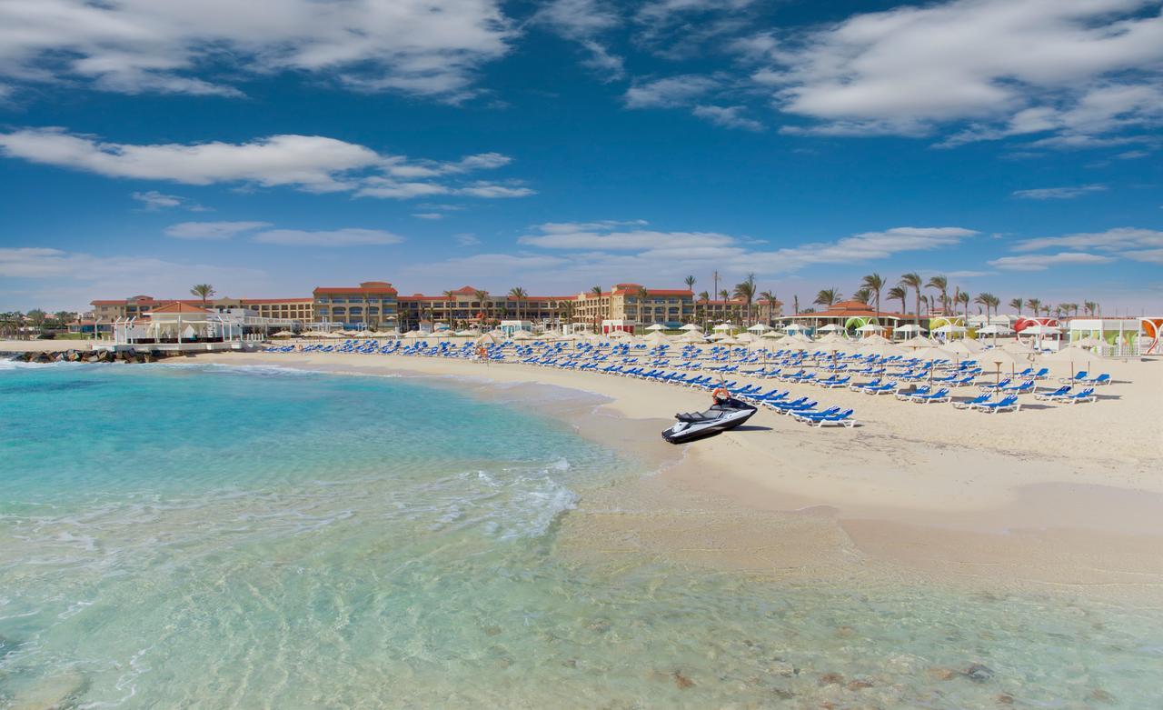 Rixos Alamein - Full Board Plus El Alamein Esterno foto The beach at the Grand Hotel