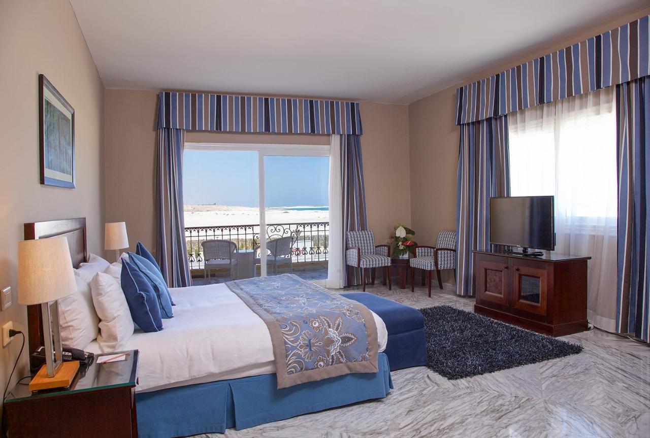 Rixos Alamein - Full Board Plus El Alamein Esterno foto A bedroom at the Hilton Sharm El Sheikh